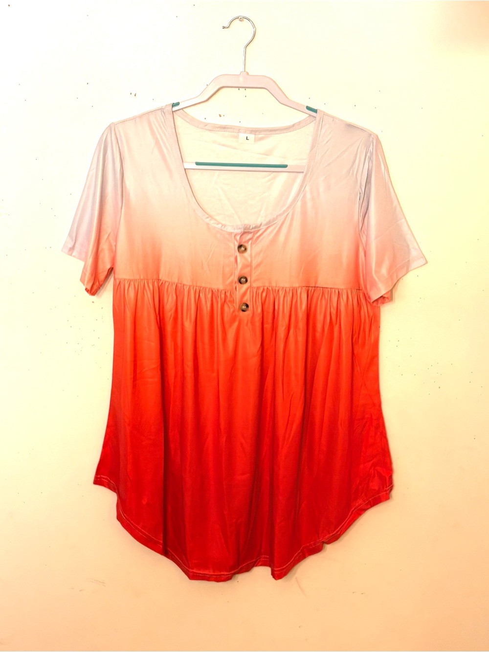 Women's Ombre Button Front Short Sleeve Top - Coral Orange. Size L. NWT.